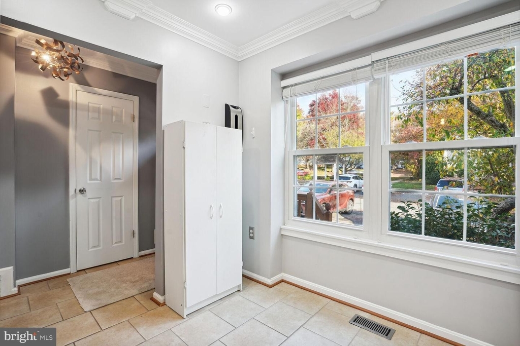 6645 Medinah Ln - Photo 19