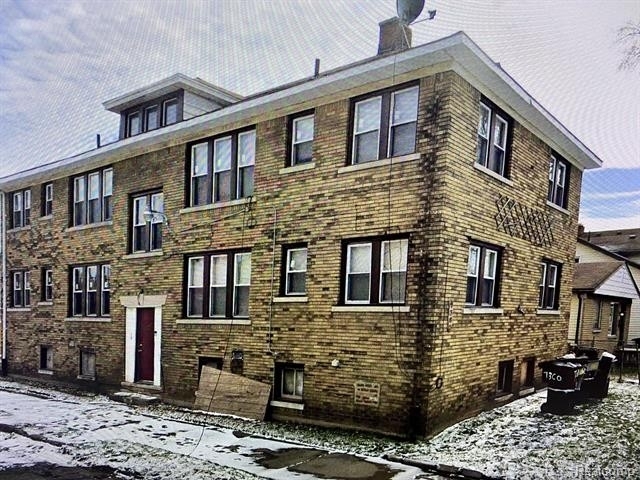 7360 Prairie Street - Photo 0