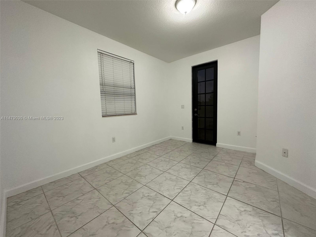 23683 Sw 113th Ave - Photo 27