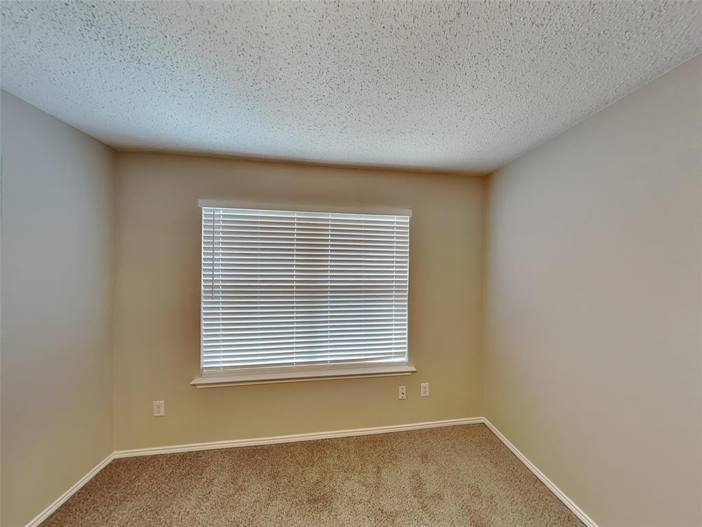 211 Meagan Street - Photo 12