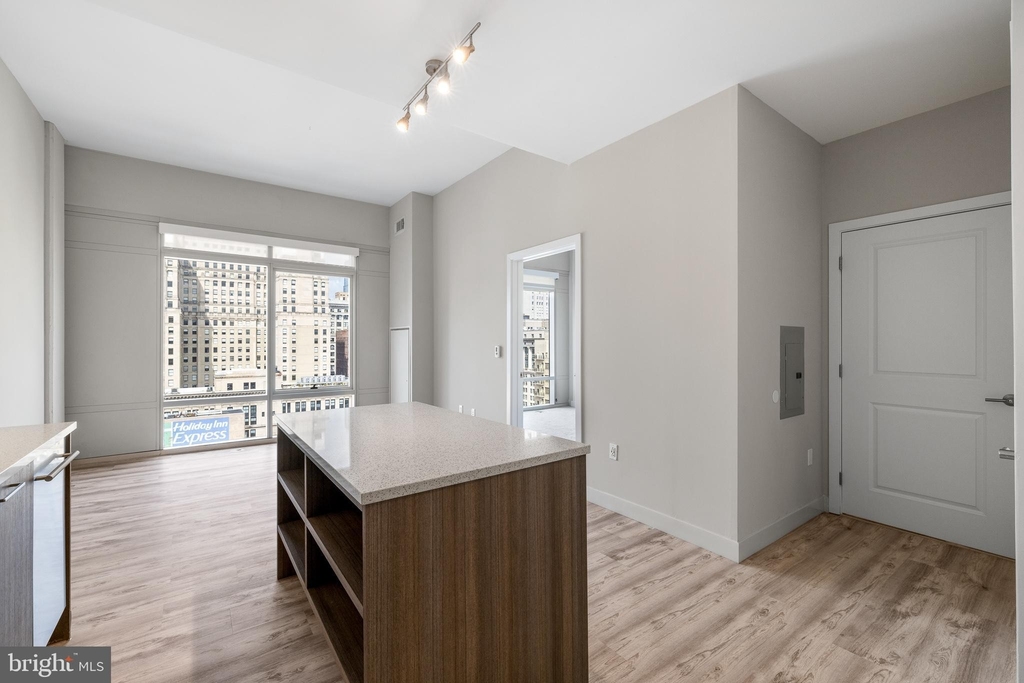 1213 Walnut Street - Photo 1