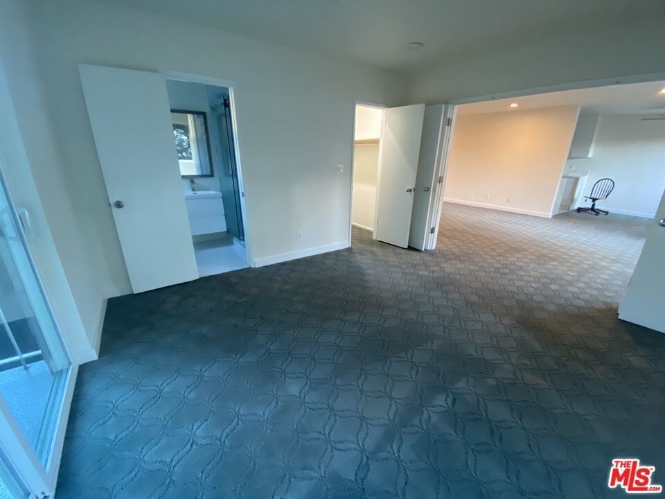 10655 Wilshire Blvd - Photo 11