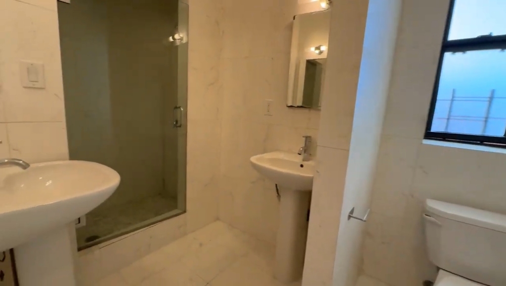 545 West 148th Street - Photo 4