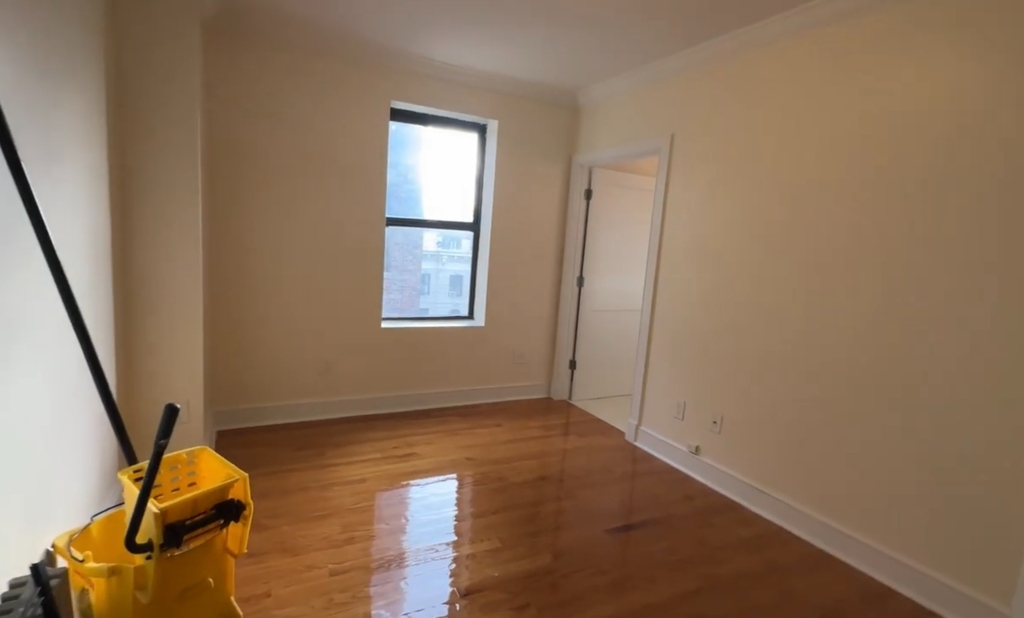 545 West 148th Street - Photo 2
