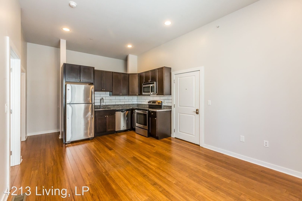 4213 Chester Avenue - Photo 14