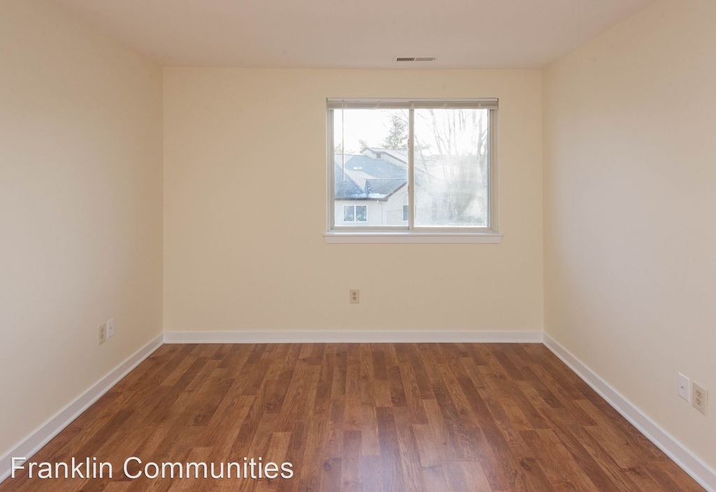 1298 Hartford Turnpike - Photo 13