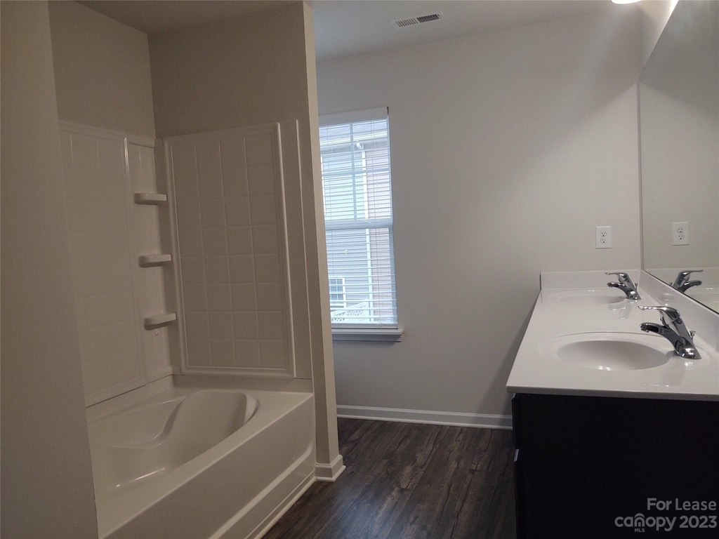 6308 Revolutionary Trail - Photo 10