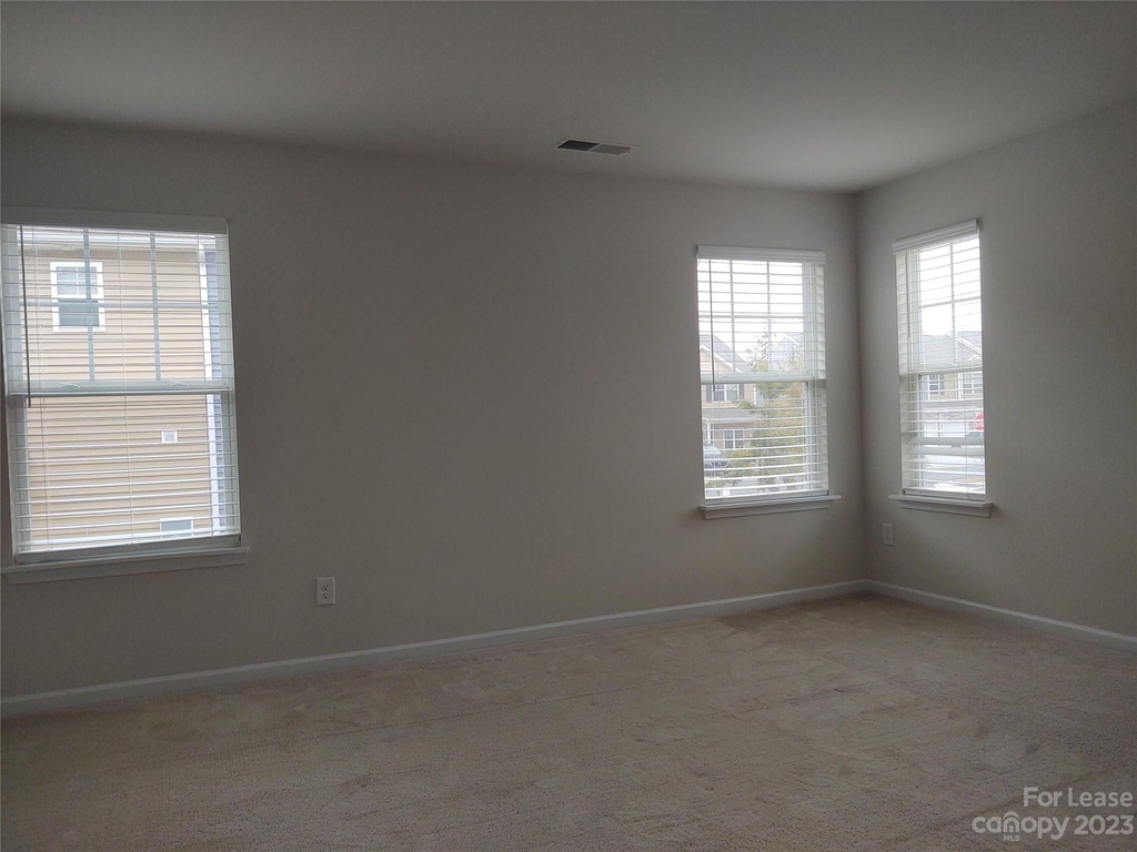 6308 Revolutionary Trail - Photo 20