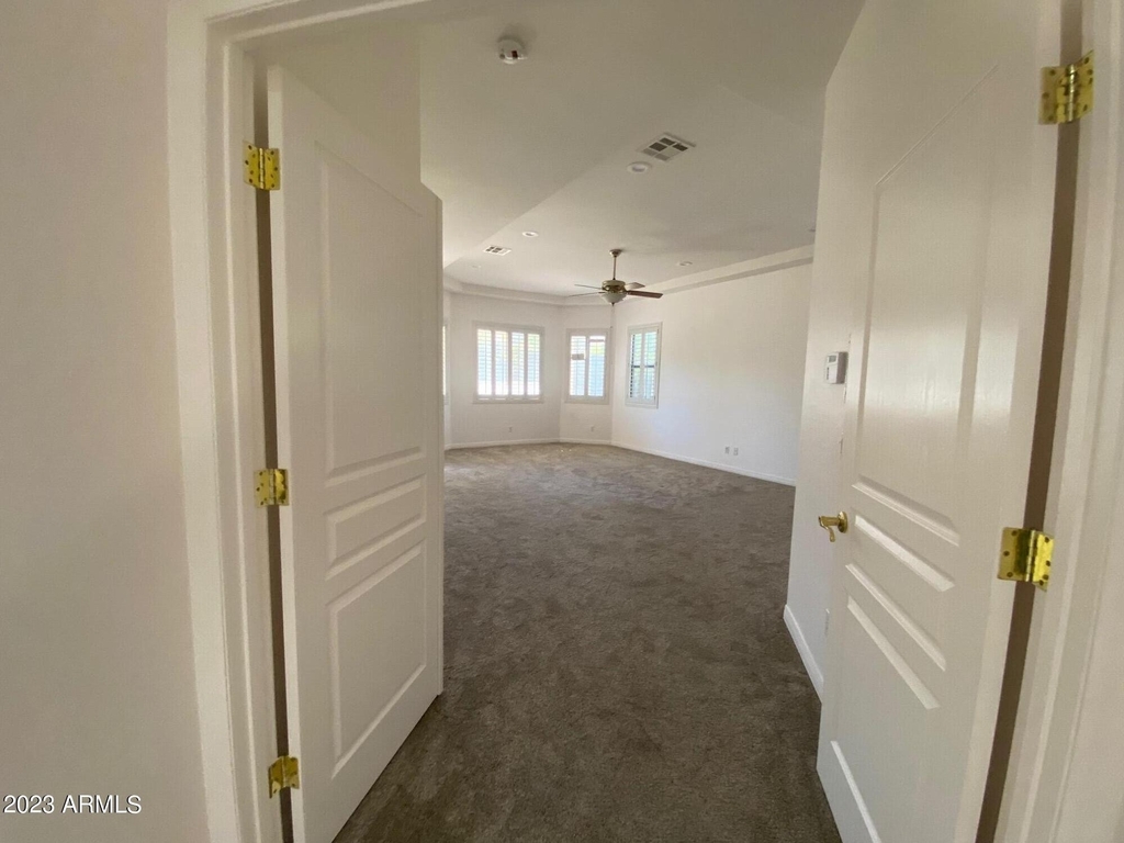 2903 E Gary Way - Photo 16