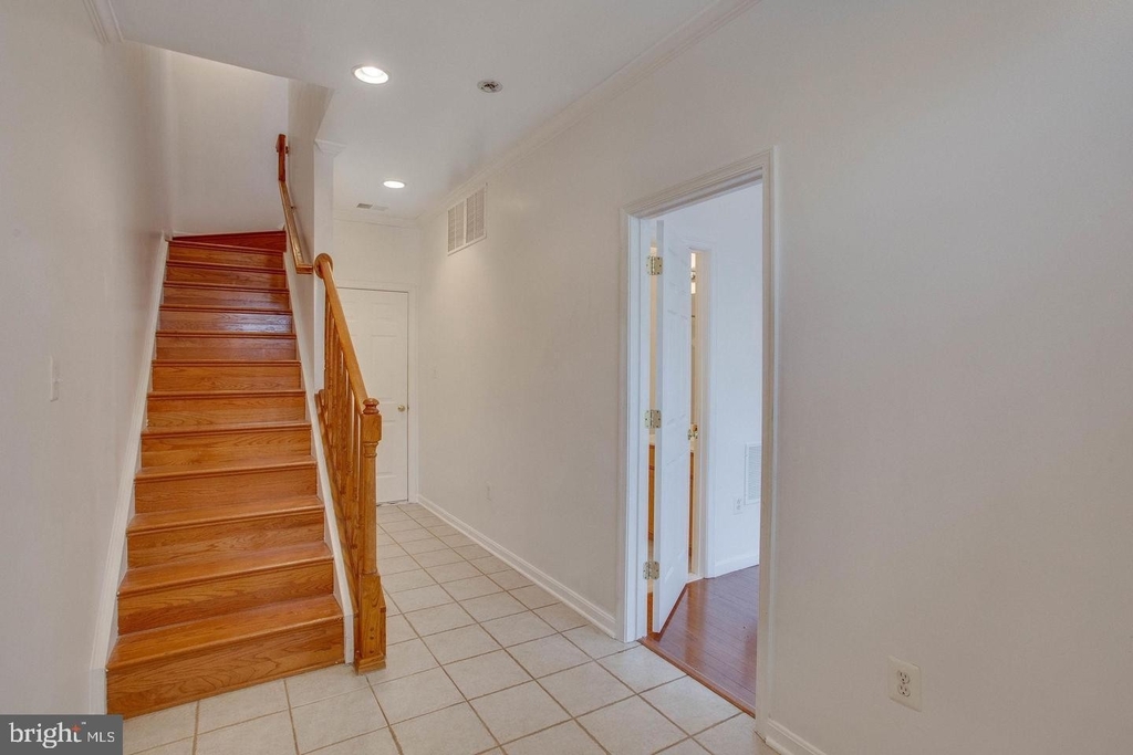 44277 Arapaho Terrace - Photo 2