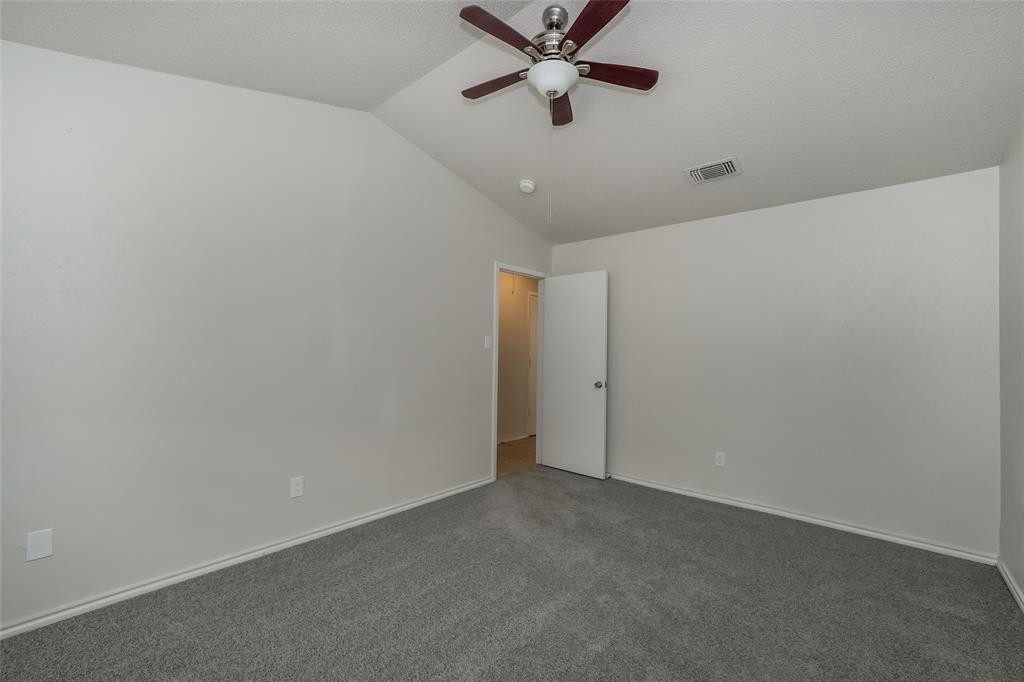 3805 Bigleaf Lane - Photo 9