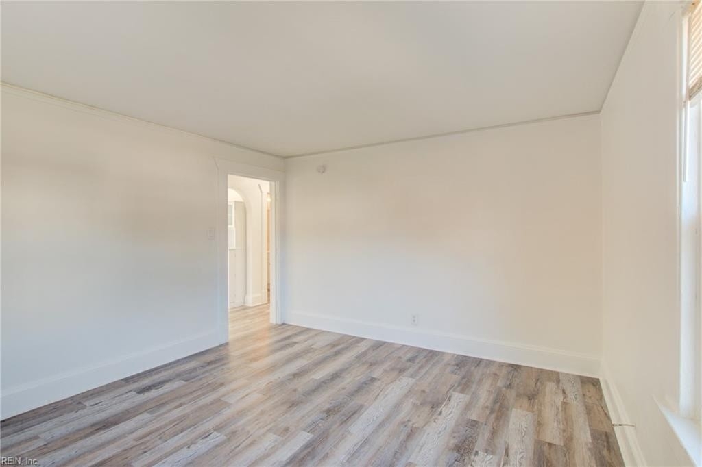 1135 Jackson Avenue - Photo 19