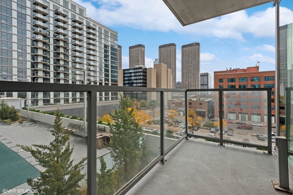 659 W Randolph Street - Photo 6