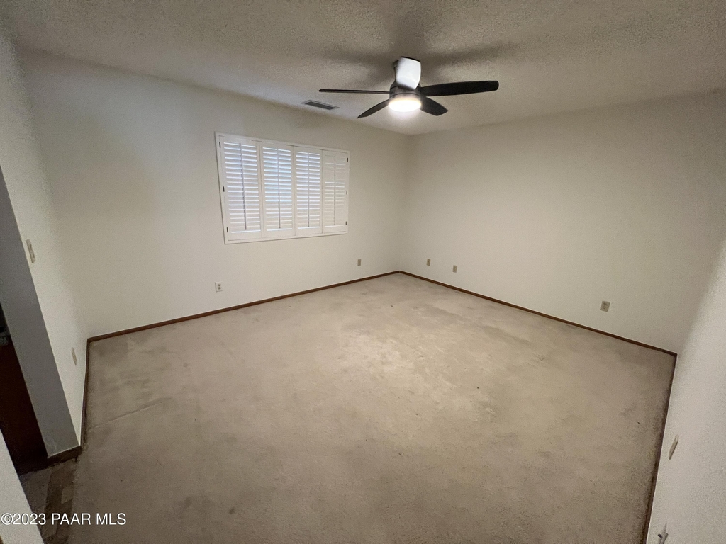 1190 N Conestoga Way - Photo 12