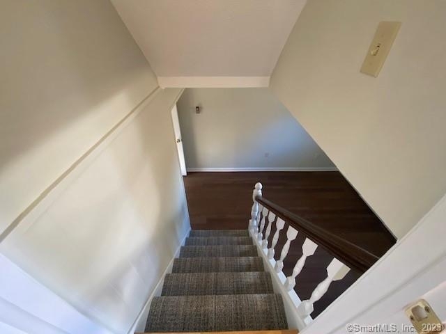 241 Pond Hill Road - Photo 26