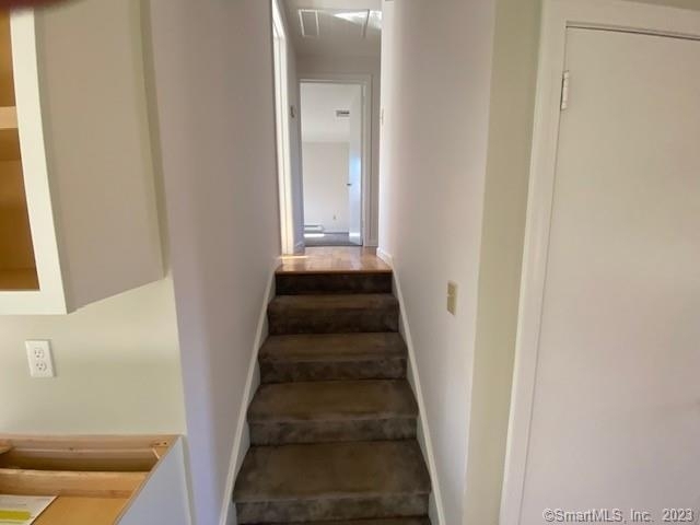 241 Pond Hill Road - Photo 18