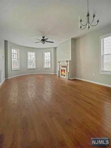 101 Bidwell Avenue - Photo 2