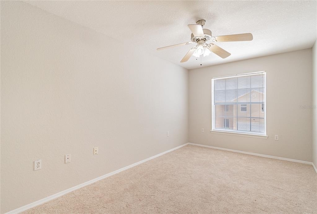 16307 Fairford Palms Court - Photo 24