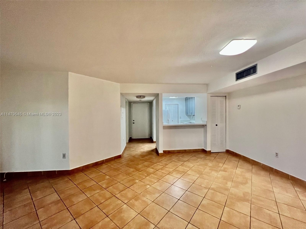 10755 Sw 108 Av - Photo 9