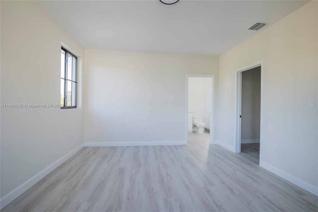 18068 Sw 103th Ave - Photo 14