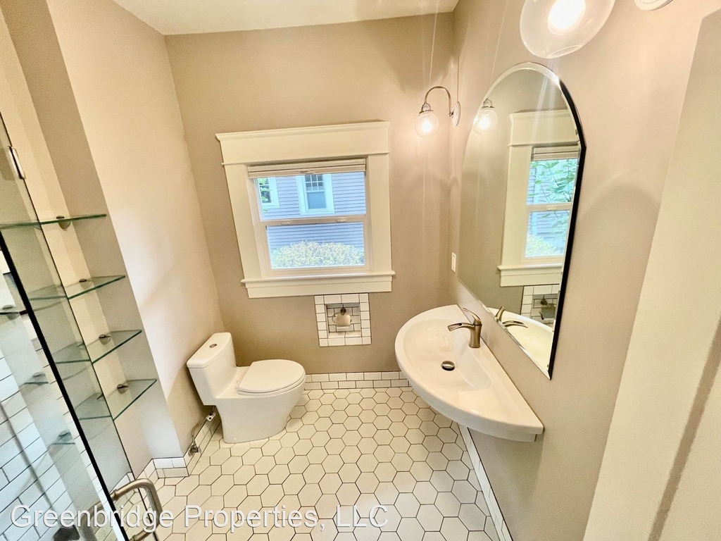 1725 Ne 44th Ave. - Photo 23