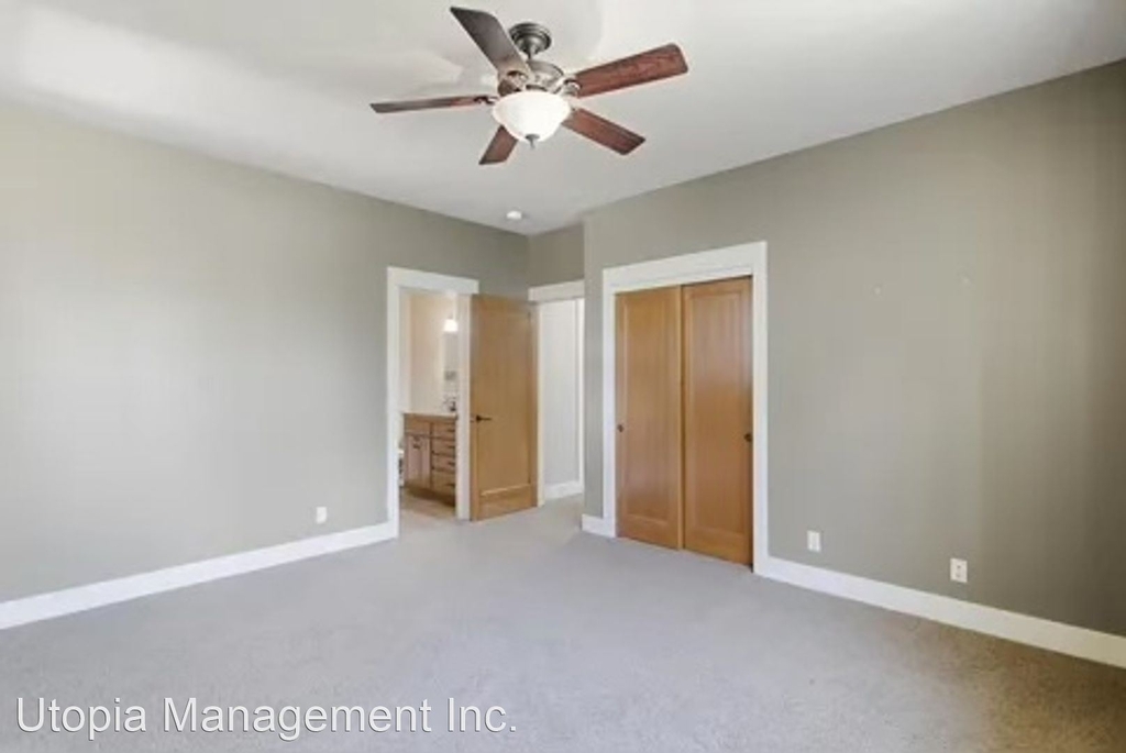 2 Creekhaven Drive - Photo 18