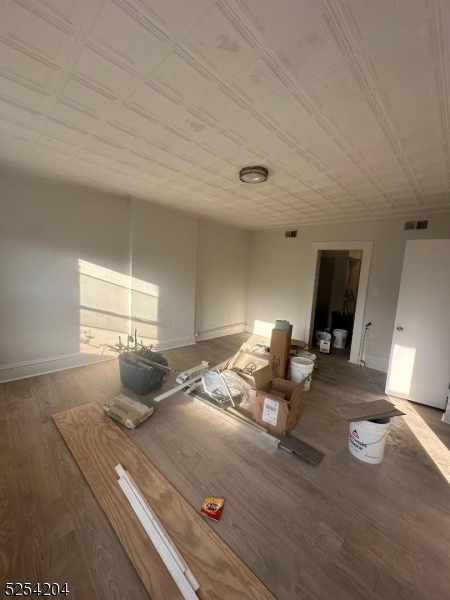 95 Spruce St - Photo 2