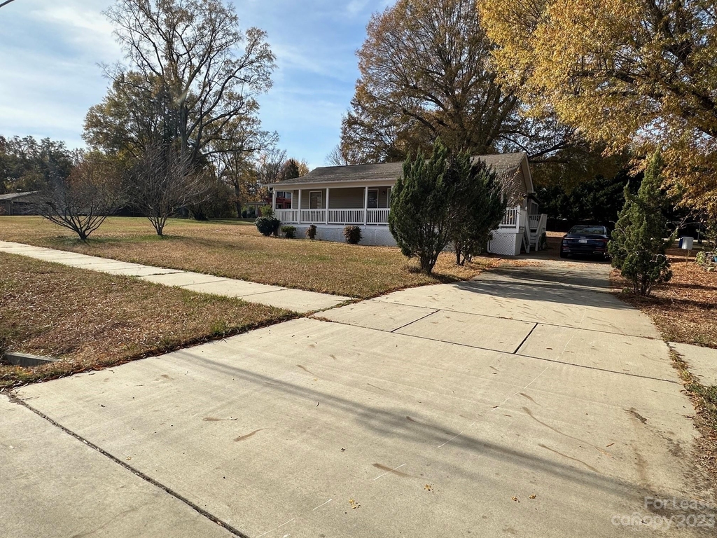 1826 Little Rock Road - Photo 2