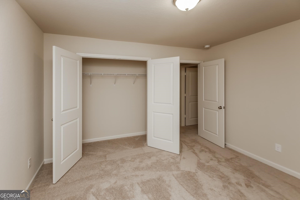 209 Augusta Woods - Photo 11