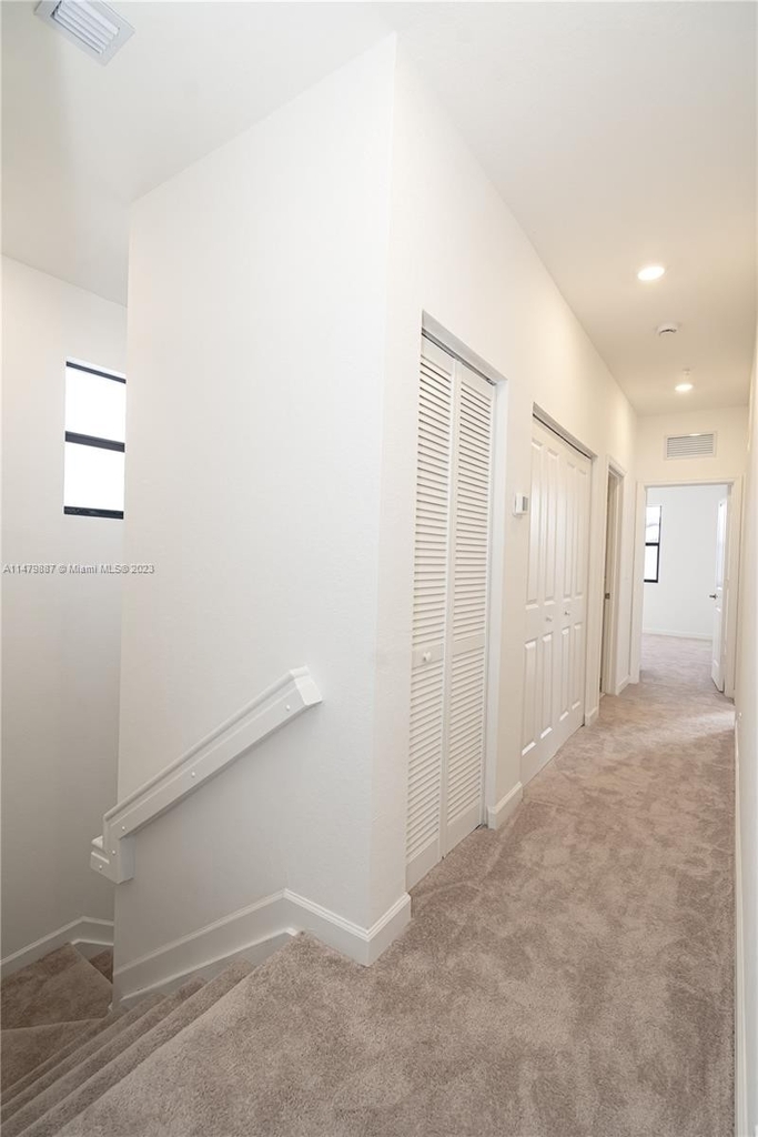 266 Sw 159 Pl - Photo 21