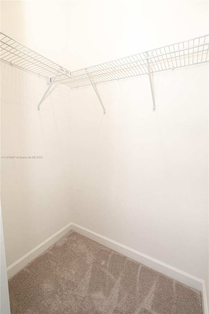 266 Sw 159 Pl - Photo 20