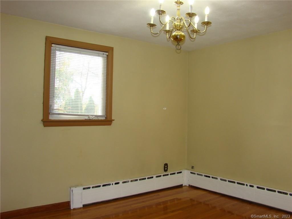 453 Strickland Street - Photo 14