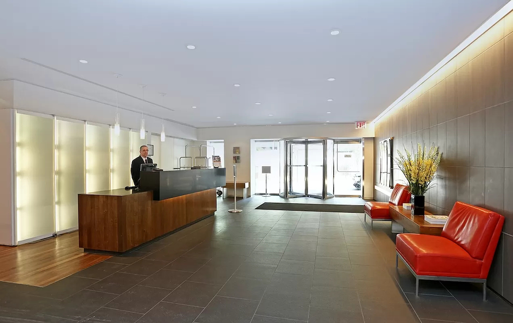 West 53rd Street - Photo 4