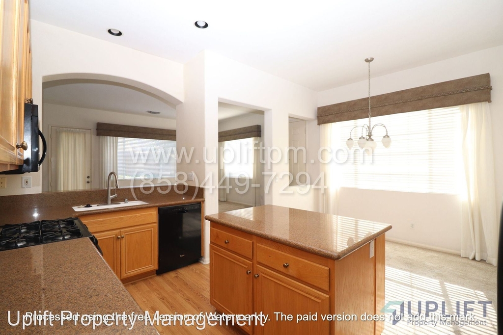 11562 Miro Cir - Photo 4