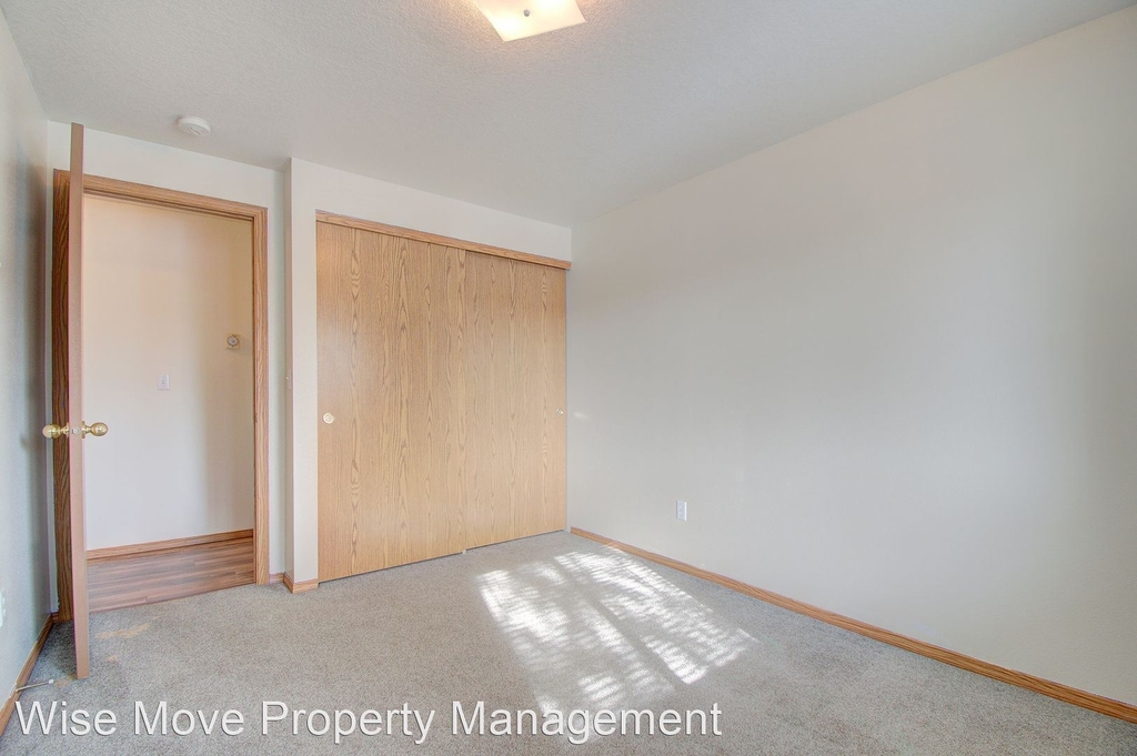 19026 Se 12th Way - Photo 15