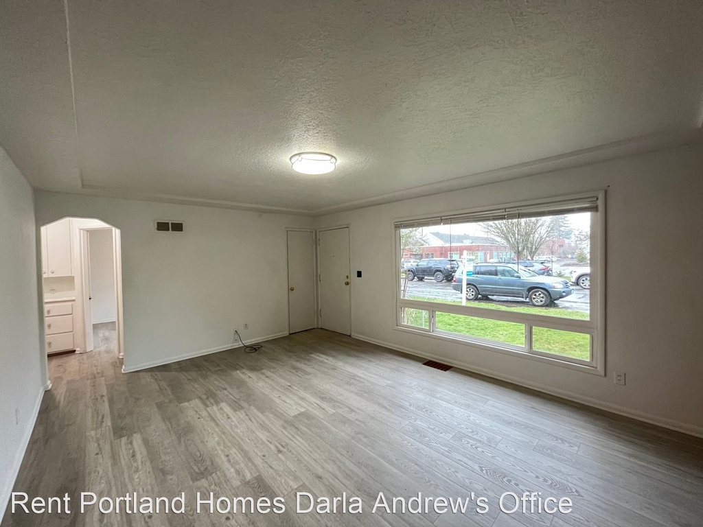 406 Se 109th Avenue - Photo 3