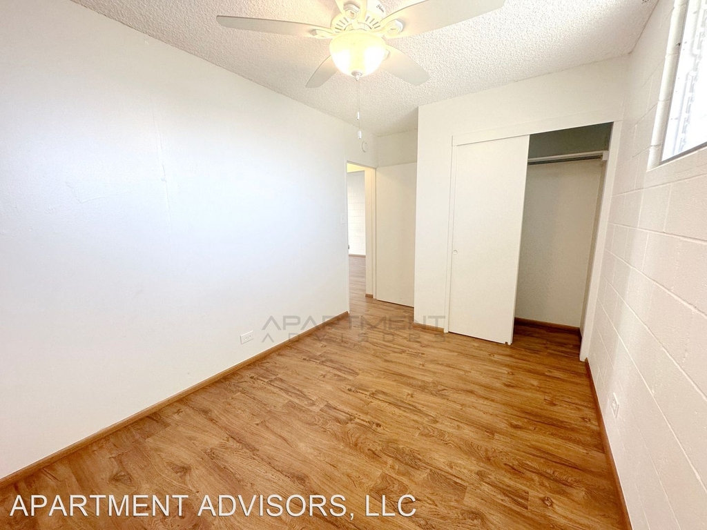 1130 Hassinger Street - Photo 9