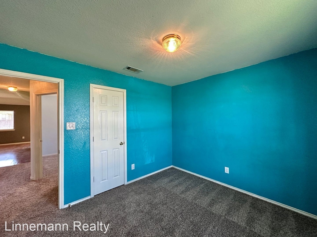 3806 Basset Court - Photo 26