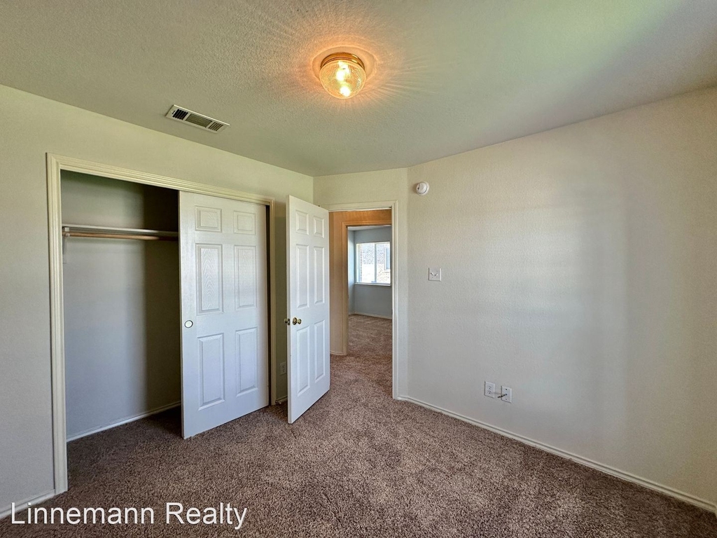 3806 Basset Court - Photo 22