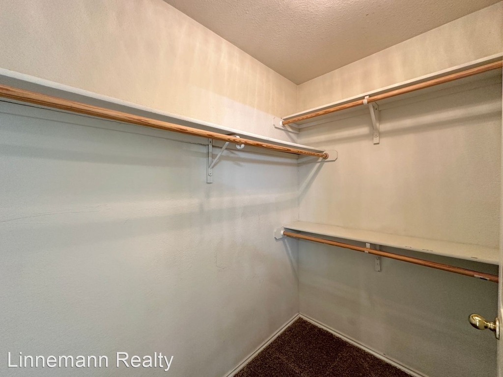 3806 Basset Court - Photo 17