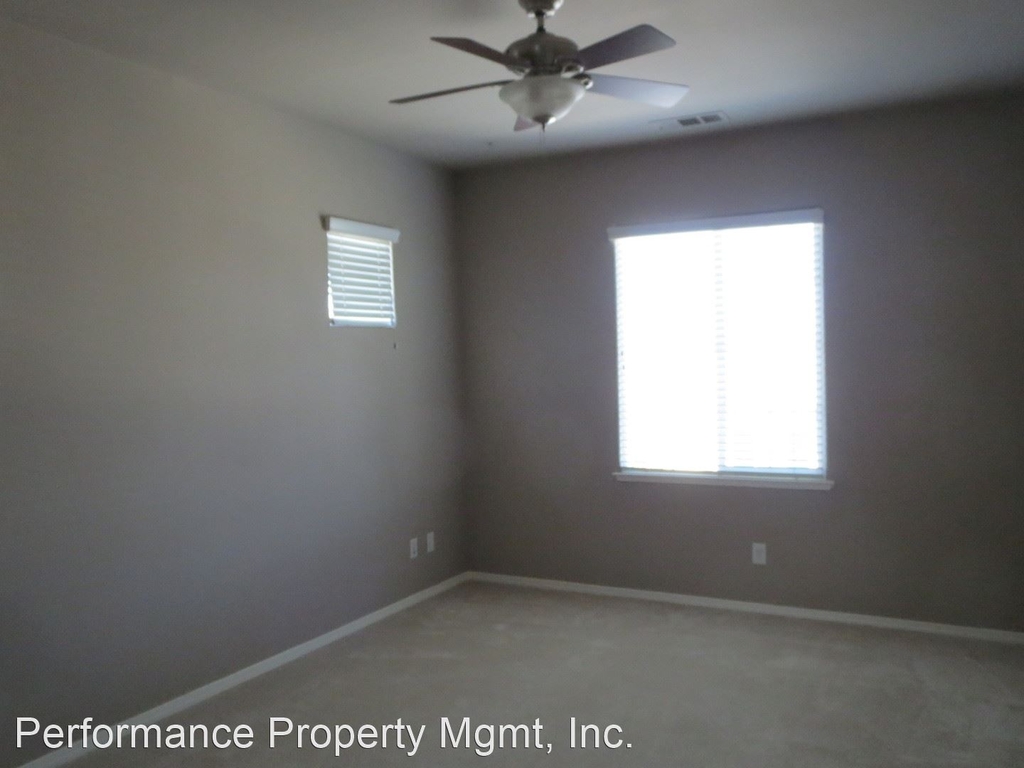 768 W. Bordeaux Lane - Photo 11