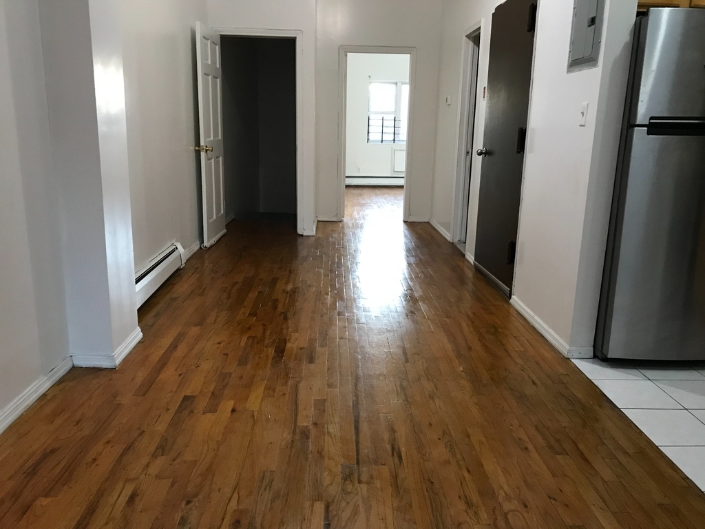 455 East 45th Street - Photo 1