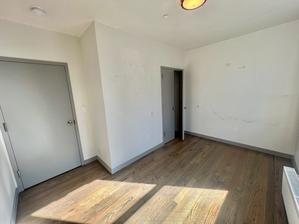 565 West 144th Street - Photo 6