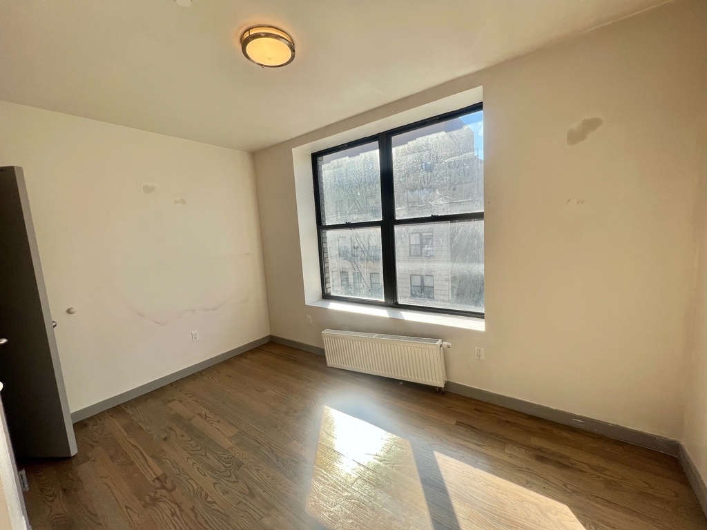 565 West 144th Street - Photo 4