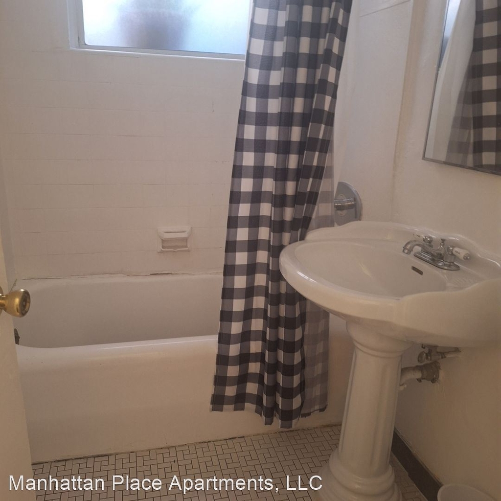 304 S. Manhattan Place - Photo 5