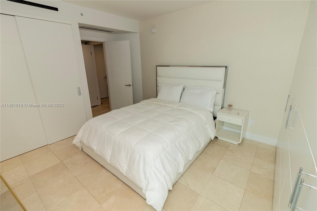 2127 Brickell Ave - Photo 22