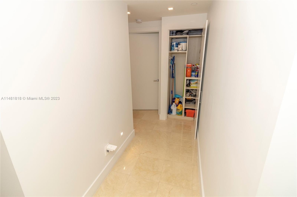 2127 Brickell Ave - Photo 16