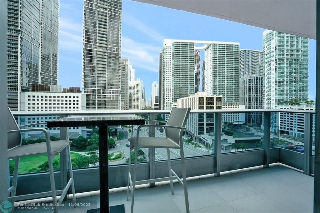 200 Biscayne Boulevard Way - Photo 18