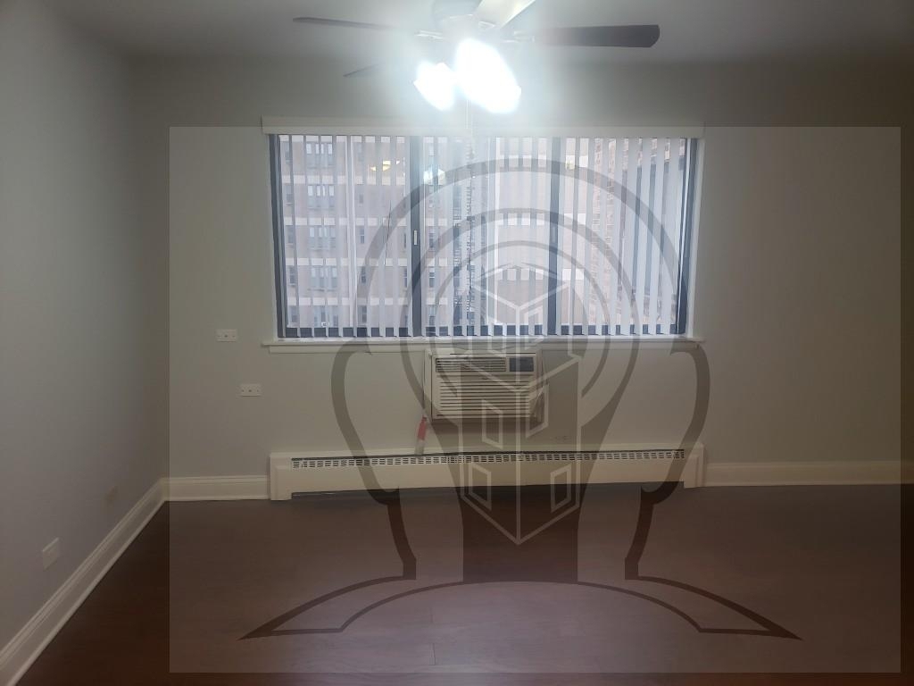 5534 N Kenmore Ave - Photo 2