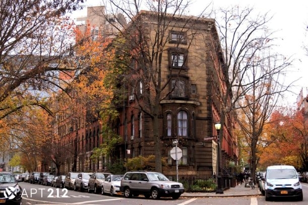 324 East 14th Street - Photo 10